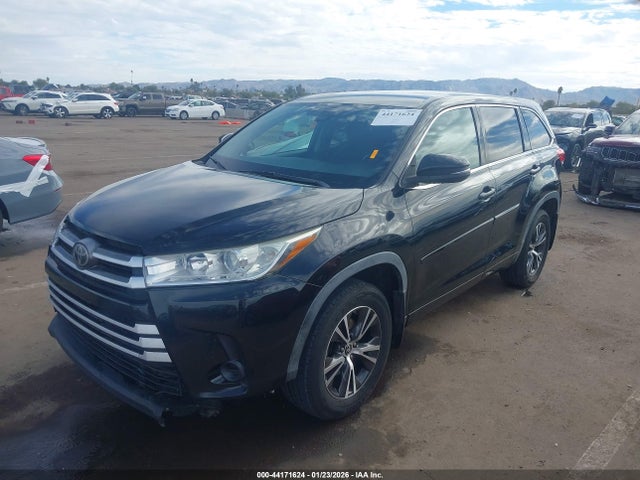 5TDBZRFH4HS460545 Toyota Highlander Le/le Plus