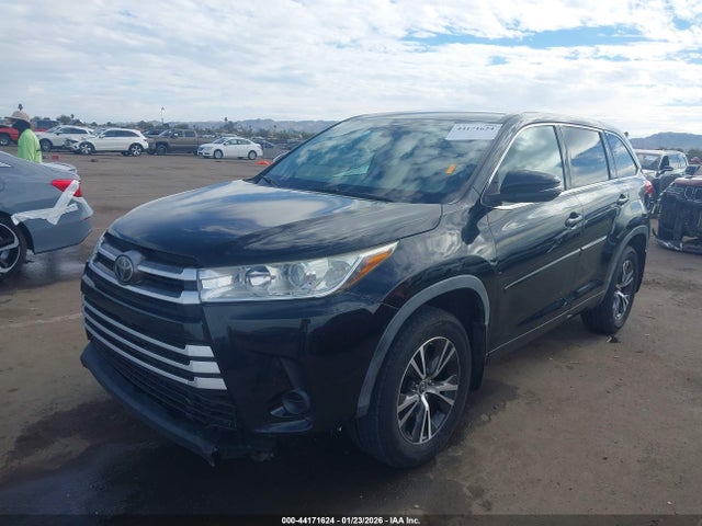 5TDBZRFH4HS460545 Toyota Highlander Le/le Plus