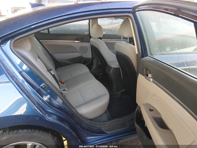 5NPD84LF5LH563053 Hyundai ELANTRA SEL
