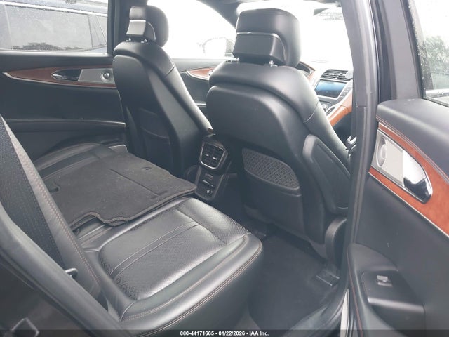 2LMPJ9JP8KBL12483 Lincoln Nautilus Black Label