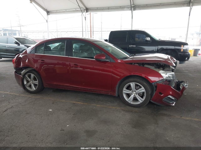 1G1PE5SB3F7224481 Chevrolet Cruze 2lt Auto