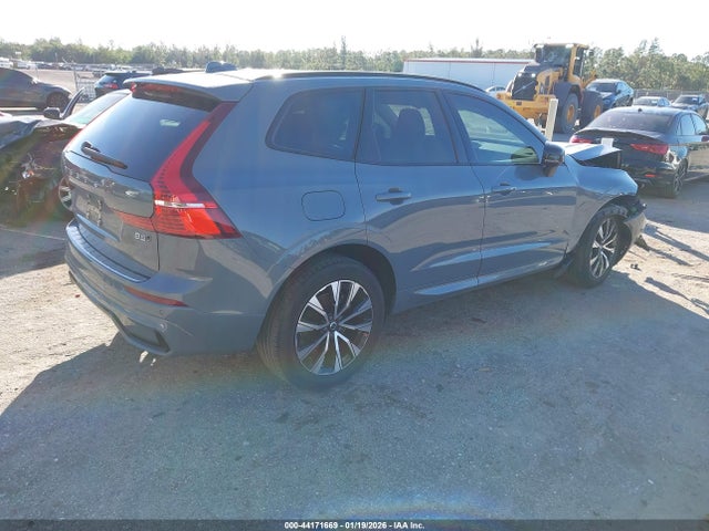 2024 VOLVO XC60 YV4L12RK6R1731045 Photo 3