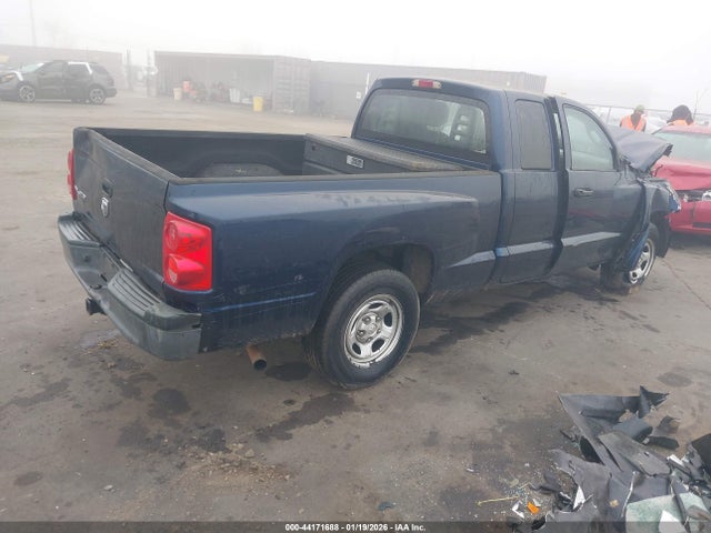 2007 DODGE DAKOTA 1D7HE22KX7S136512 Photo 3