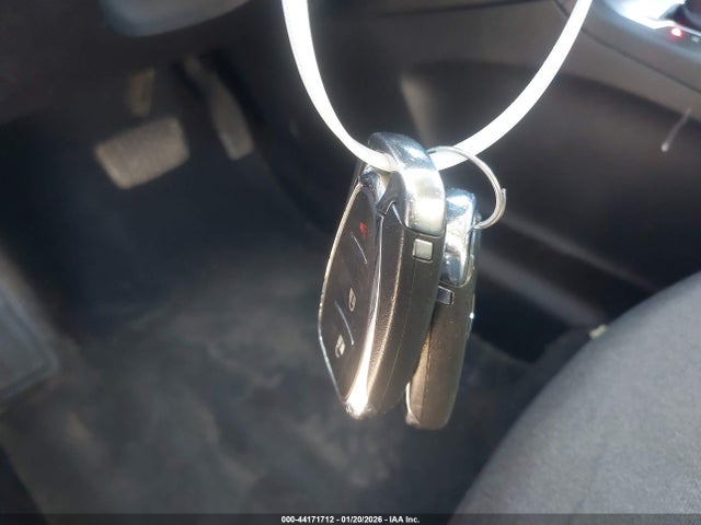 Chevrolet EQUINOX LT 2019 2GNAXJEV7K6277921 Image 11