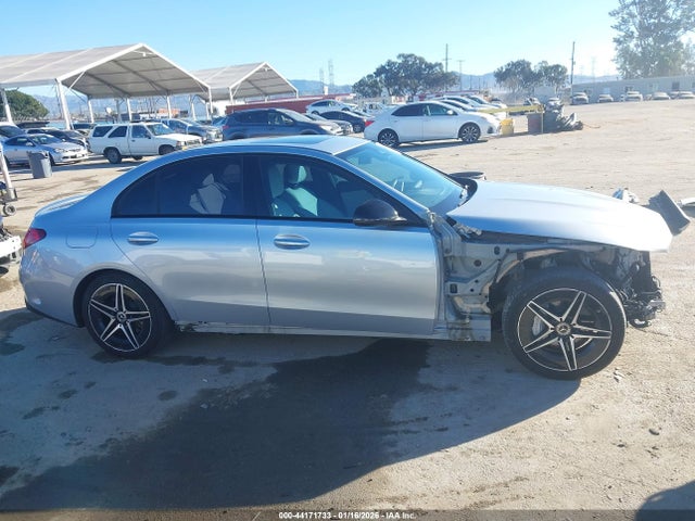 W1KAF4GB9NR066458 Mercedes-Benz C 300 Sedan