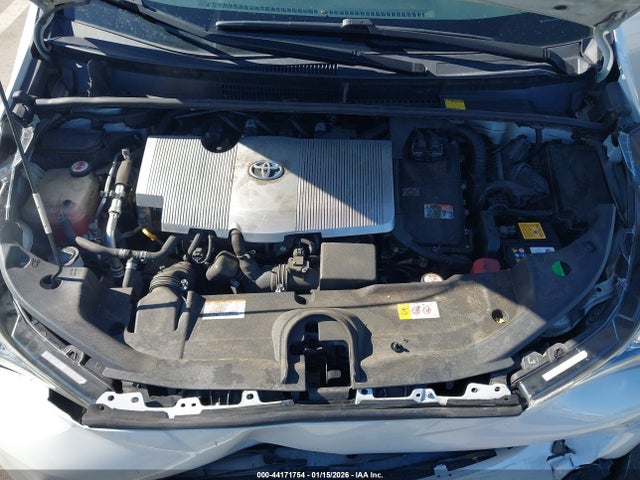 JTDKBRFU7H3540957 Toyota Prius Two