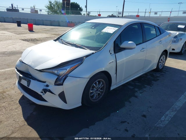 JTDKBRFU7H3540957 Toyota Prius Two