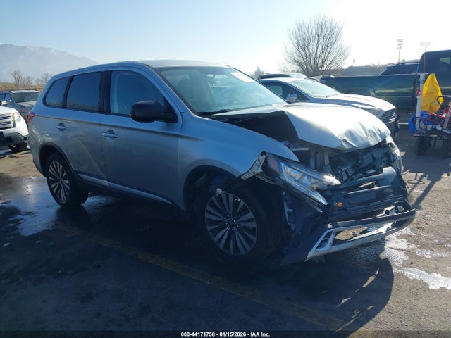 2020 MITSUBISHI OUTLANDER JA4AZ3A31LZ027688 Photo 0