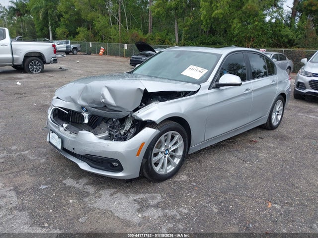 2018 BMW 320I WBA8E1G56JNU92403 Photo 1
