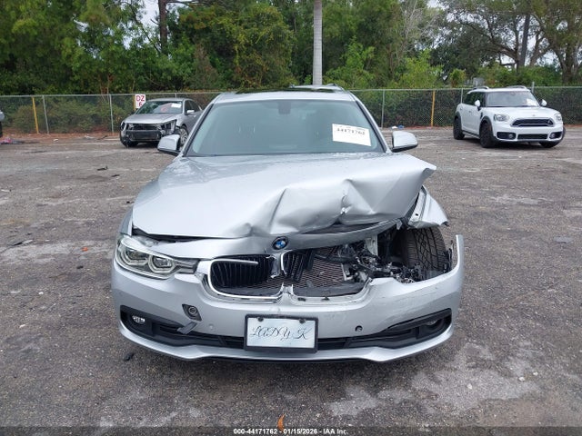 2018 BMW 320I WBA8E1G56JNU92403 Photo 5