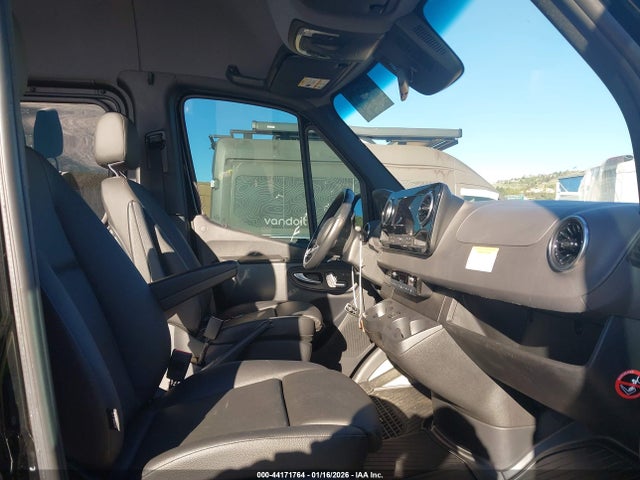 W1Z4NFHY5PT148323 Mercedes-Benz Sprinter 2500 Standard Roof 4-cyl Diesel Ho