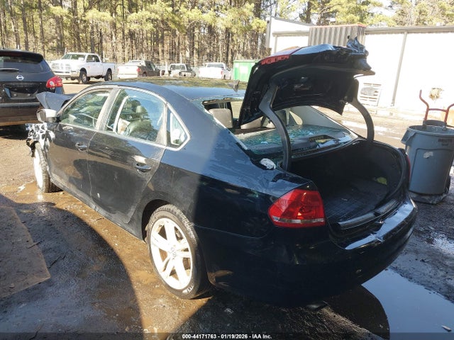 2013 VOLKSWAGEN PASSAT 1VWBP7A34DC099123 Photo 2