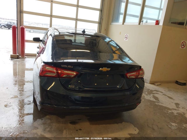 2022 Chevrolet Malibu Fwd Lt მანქანა იყიდება აუქციონზე, vin: 1G1ZD5ST8NF164965, აუქციონის ნომერი: 44171786