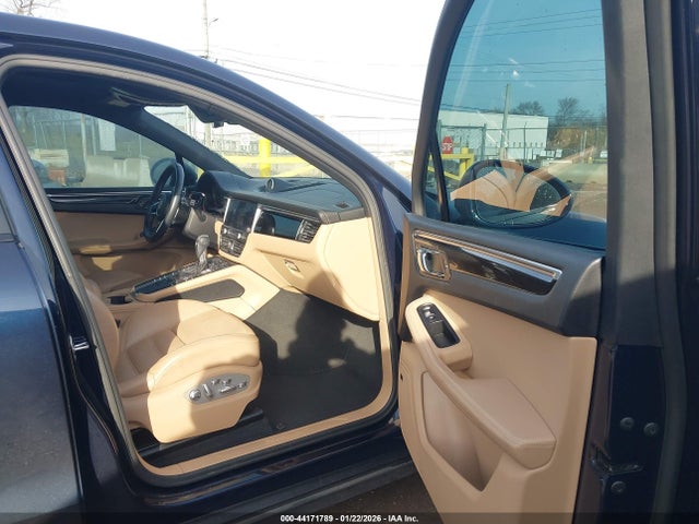 Porsche Macan 2019 WP1AA2A57KLB08252 Image 5