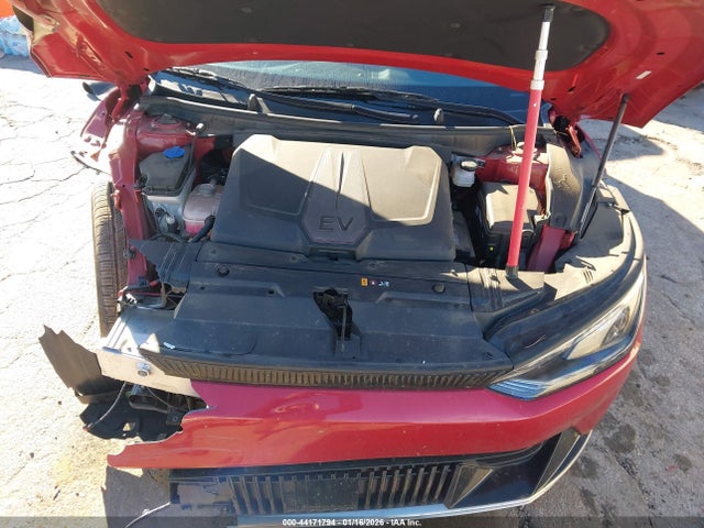 2023 KIA EV6 KNDC34LA9P5605048 Photo 9