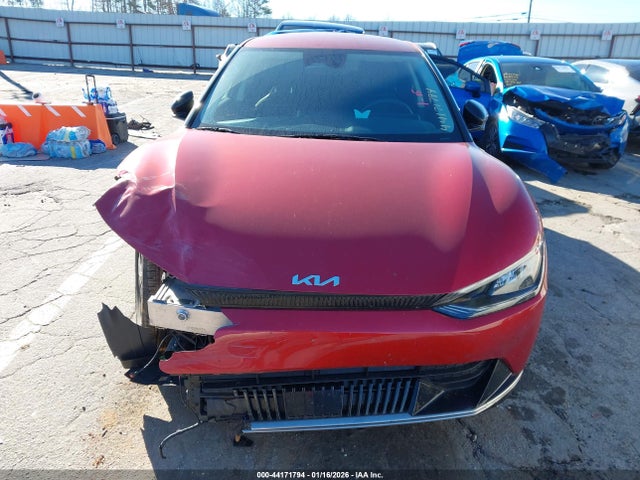 KNDC34LA9P5605048 KIA Ev6 Wind