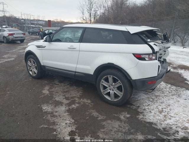 Land Rover Range Rover Evoque Pure Plus 2015 SALVP1BG7FH017575 Image 3