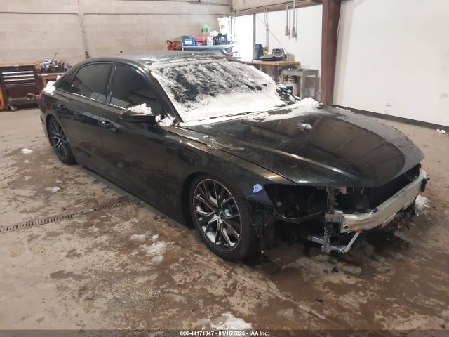 2020 AUDI A8 L WAU8EAF88LN011372 Photo 0