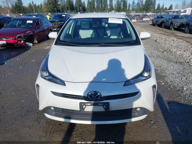 JTDL9MFU7M3024577 Toyota Prius Xle Awd-e
