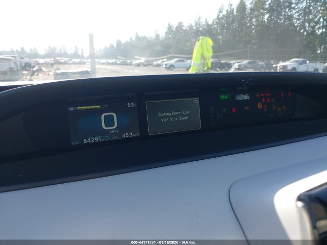 JTDL9MFU7M3024577 Toyota Prius Xle Awd-e