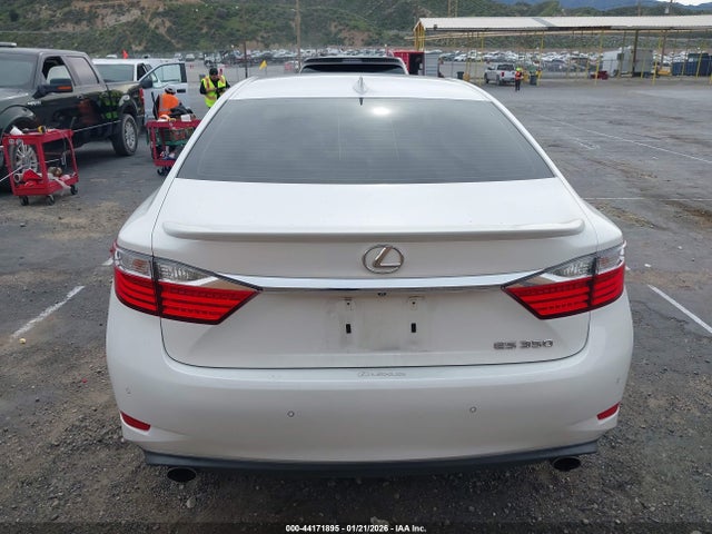 JTHBK1GG7F2166751 Lexus ES 350