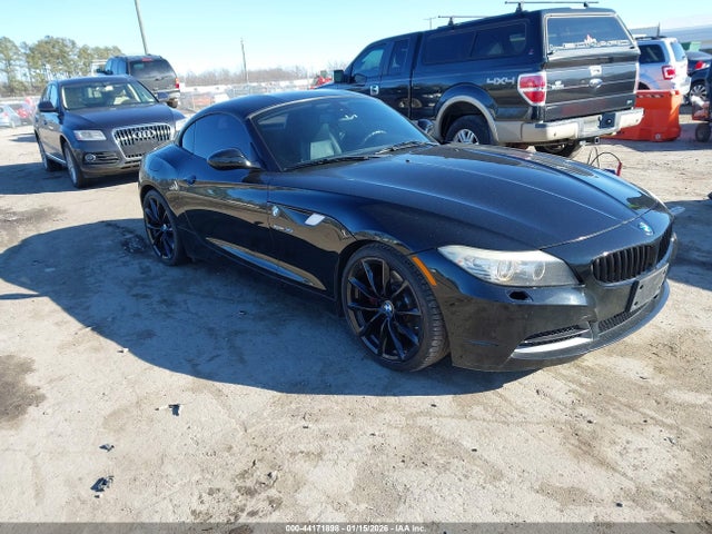2009 BMW Z4 WBALM73579E351387