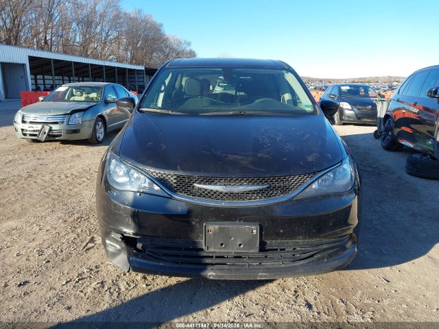Aukcja sprzedaży 2017 Chrysler Pacifica Lx, vin: 2C4RC1CG1HR579756, numer aukcji: 44171947