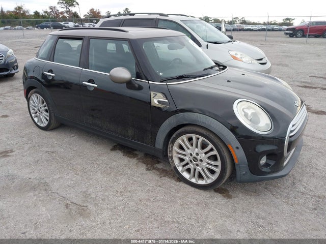 2018 MINI HARDTOP WMWXU1C5XJ2F79763 Photo 0