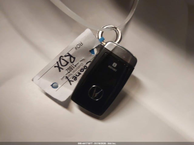 2017 ACURA RDX 5J8TB4H37HL022490 Photo 10