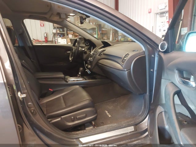 2017 ACURA RDX 5J8TB4H37HL022490 Photo 4
