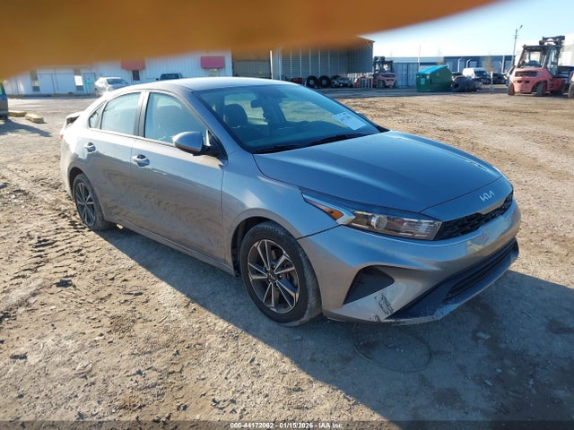 2023 KIA FORTE 3KPF24AD0PE567985 Photo 0