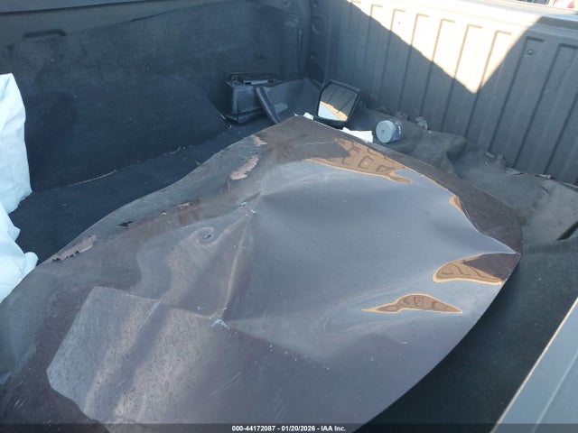 3GCUKFE82SG323848 Chevrolet Silverado 1500 4wd Standard Bed Lt Trail Boss