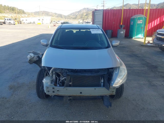 3N1CN7AP5GL817578 Nissan Versa 1.6 S+