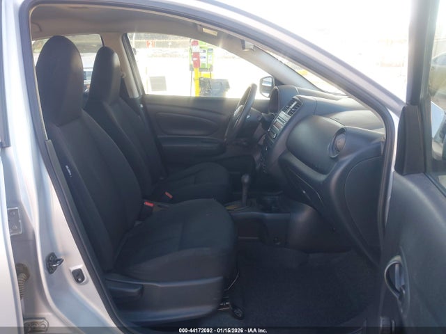 3N1CN7AP5GL817578 Nissan Versa 1.6 S+