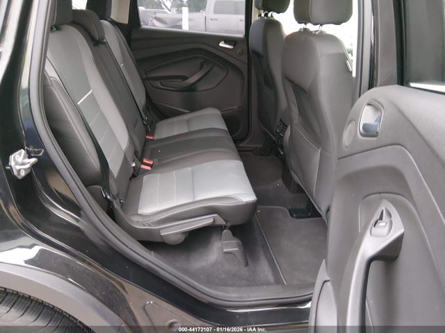 1FMCU9GX2FUA44281 Ford ESCAPE SE