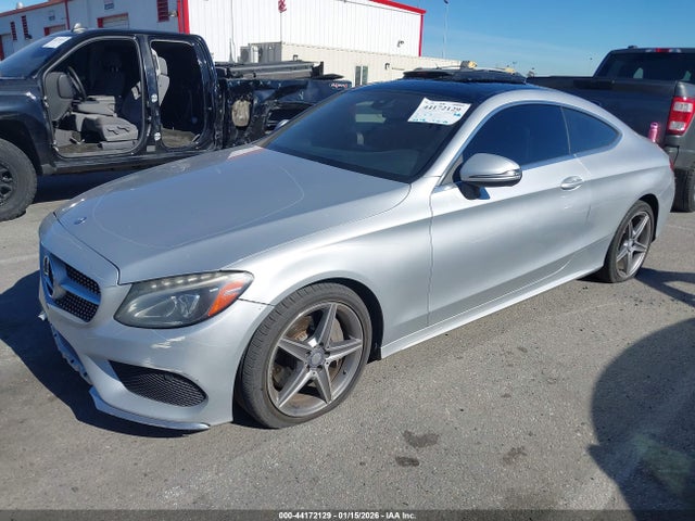 Mercedes-Benz C 300 2017 WDDWJ4JB2HF386496 Image 2