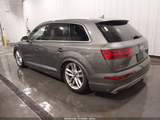 2017 AUDI Q7 WA1VAAF78HD014109 Photo 2