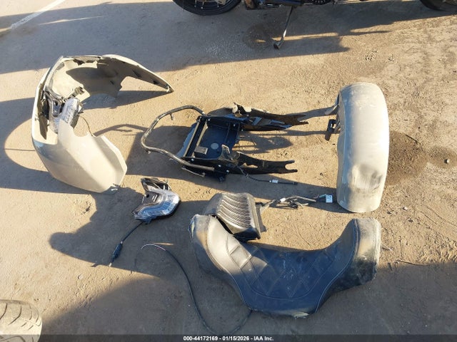 56KLDFRR8P3413843 INDIAN MOTORCYCLE CO. Pursuit Dark Horse With Premium Package