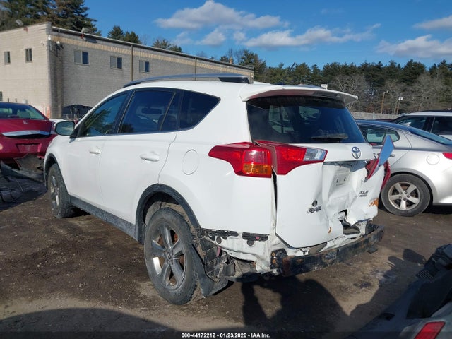 Toyota Rav4 Xle 2015 JTMRFREV5FD153859 Image 15