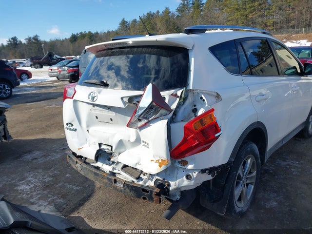 Toyota Rav4 Xle 2015 JTMRFREV5FD153859 Image 17