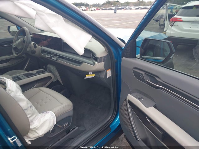KIA Ev9 Wind 2026 5XYAFFS59TG011933 Image 5