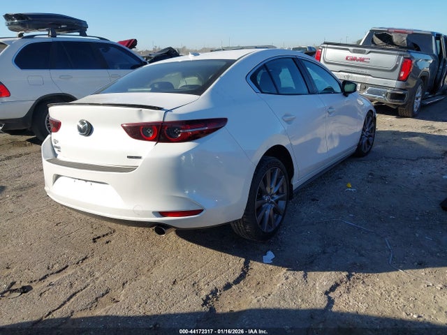 2019 MAZDA MAZDA3 JM1BPBEM1K1117109 Photo 3