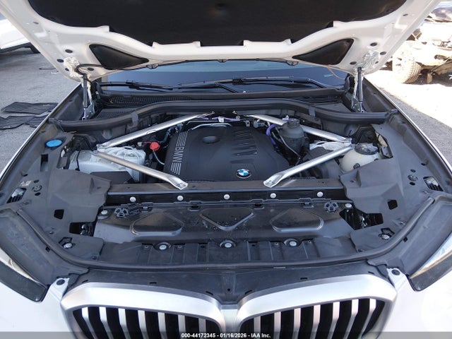 2025 BMW X5 5UX23EU06S9W70429 Photo 9