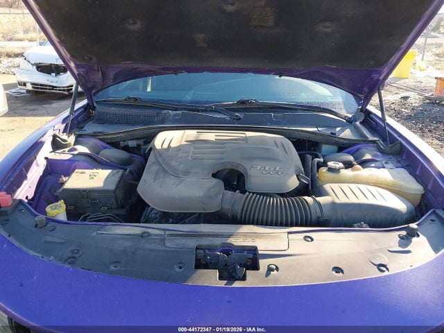 2C3CDXBG9JH313117 Dodge Charger Sxt Rwd