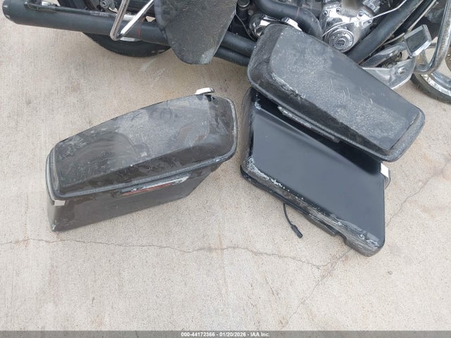 1HD1KTM19GB627327 Harley-Davidson Fltrxs Road Glide Special