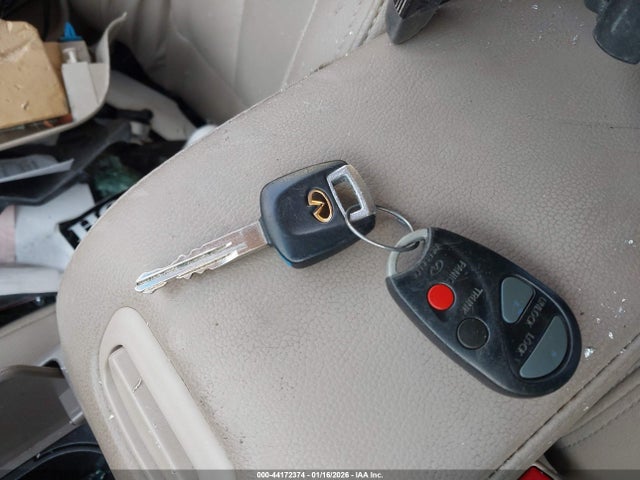 Aukcja sprzedaży 2001 Infiniti I30 Luxury, vin: JNKCA31A01T016510, numer aukcji: 44172374