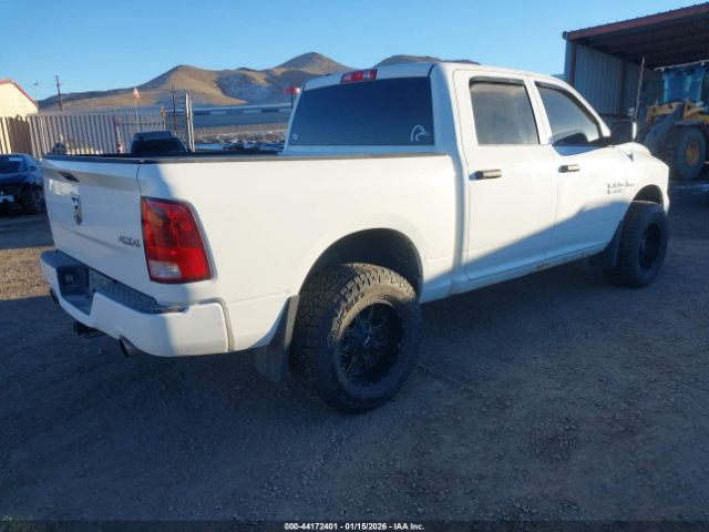 2013 RAM 1500 1C6RR7KT3DS626656 Photo 3