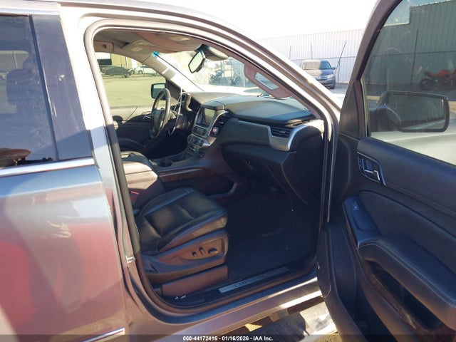 2019 CHEVROLET TAHOE 1GNSKBKC7KR298901 Photo 4