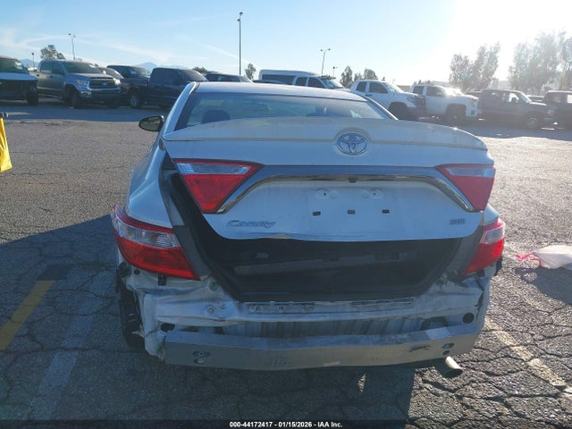 4T1BF1FK4HU366095 Toyota CAMRY SE