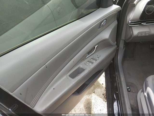 KMHLS4AG0PU464429 Hyundai ELANTRA SEL